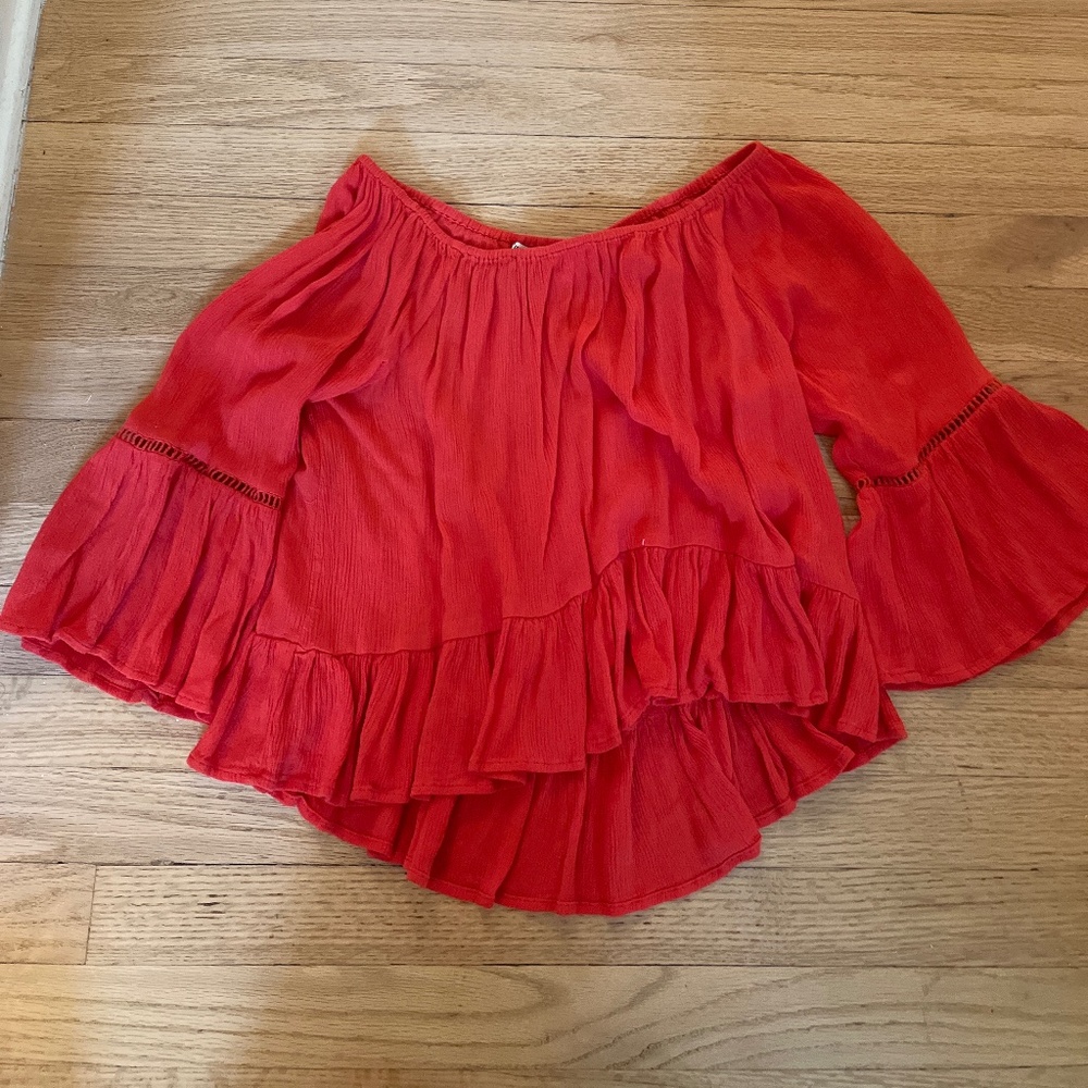 S Forever 21 Off-the-shoulder top